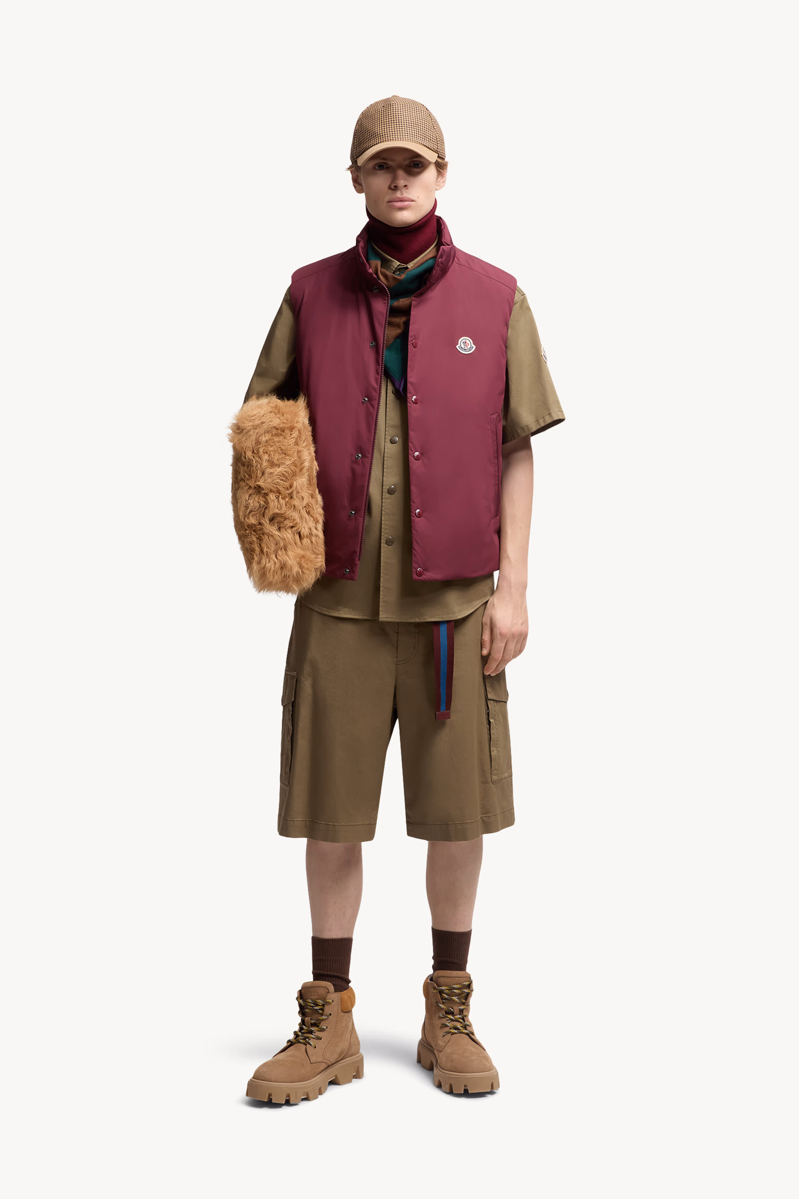 Chaleco plumífero corto Pilat Hombre Burdeos Moncler 0